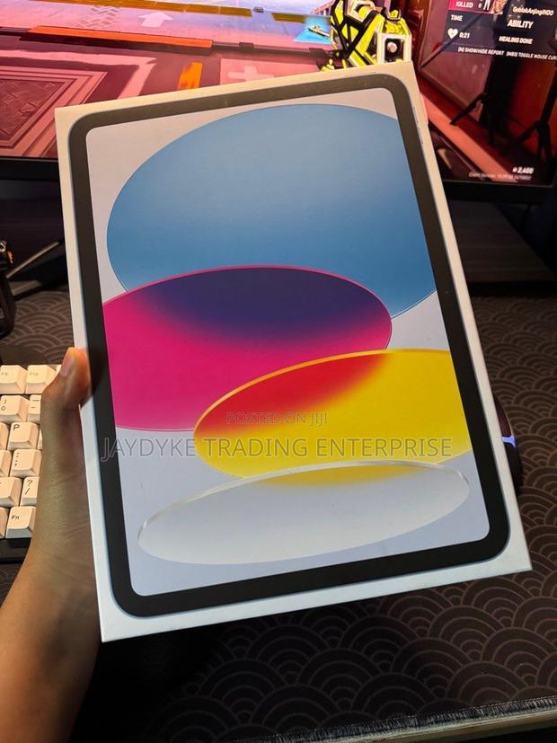 New Apple iPad (2025) 128 GB Yellow · Photo 2