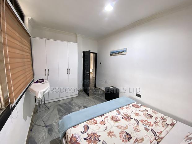 Fully Furnished 2 Bedrooms at East Legon for Short Stay · Photo 8