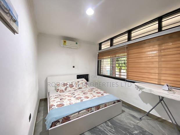 Fully Furnished 2 Bedrooms at East Legon for Short Stay · Photo 5