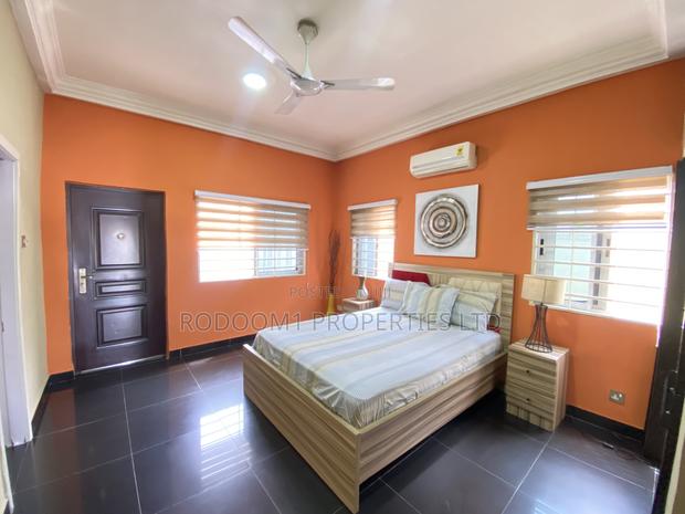 2 Bedrooms Fully Furnished at North Kaneshie for Short Stay · Photo 6