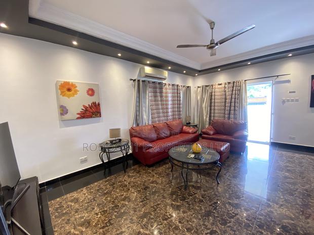 2 Bedrooms Fully Furnished at North Kaneshie for Short Stay · Photo 4