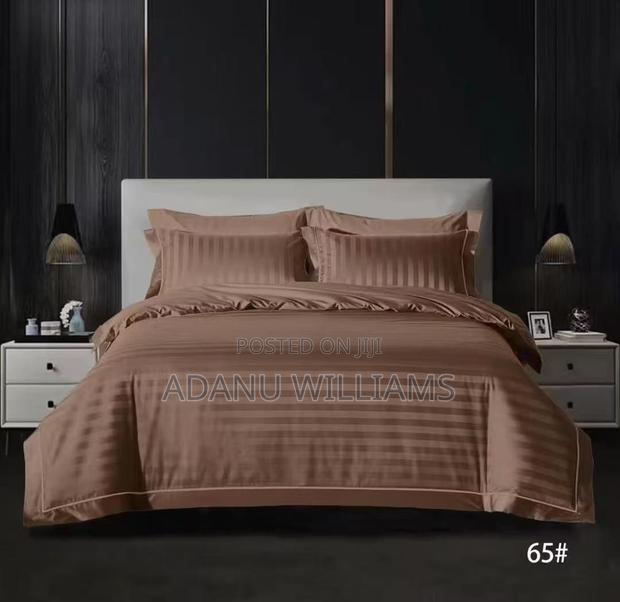 Luxurious Ultra Soft Pure Cotton Striped Bedsheets Set(6pcs) · Photo 1