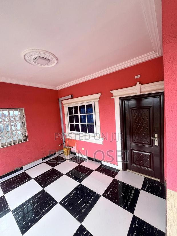 1bdrm Apartment in Dansoman for rent · Photo 3