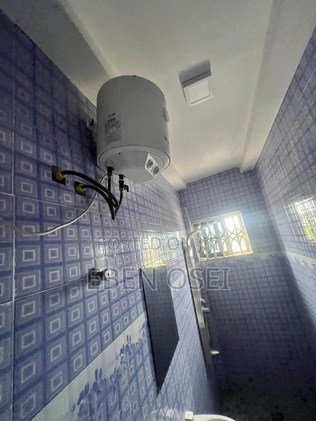 1bdrm Apartment in Dansoman for rent · Photo 5