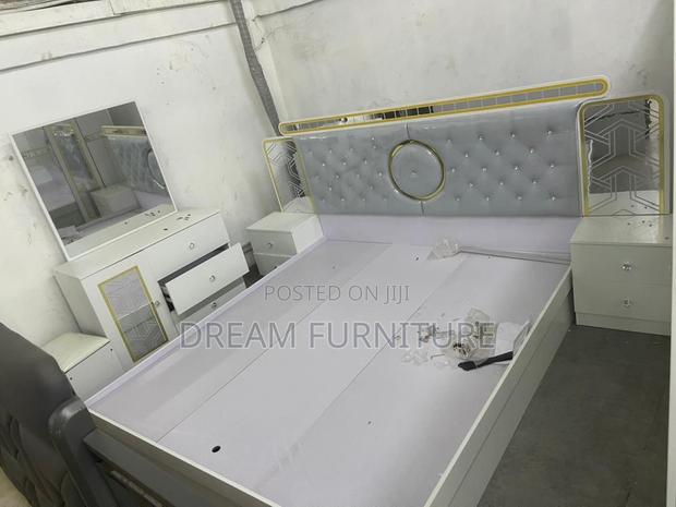 Imported Bedset · Photo 2