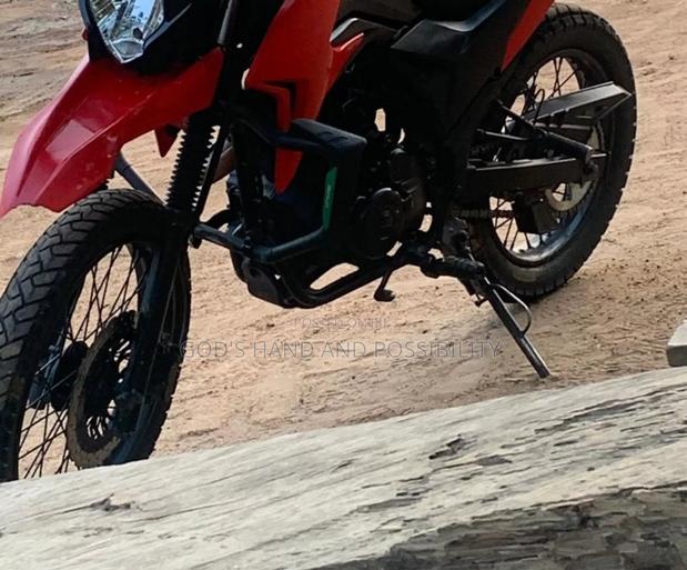 Apsonic AP200GY-7 2023 Red · Photo 1