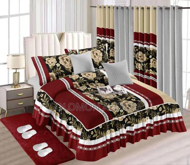 16 Pieces Best Spread Set Available in Different Colours · Photo 1