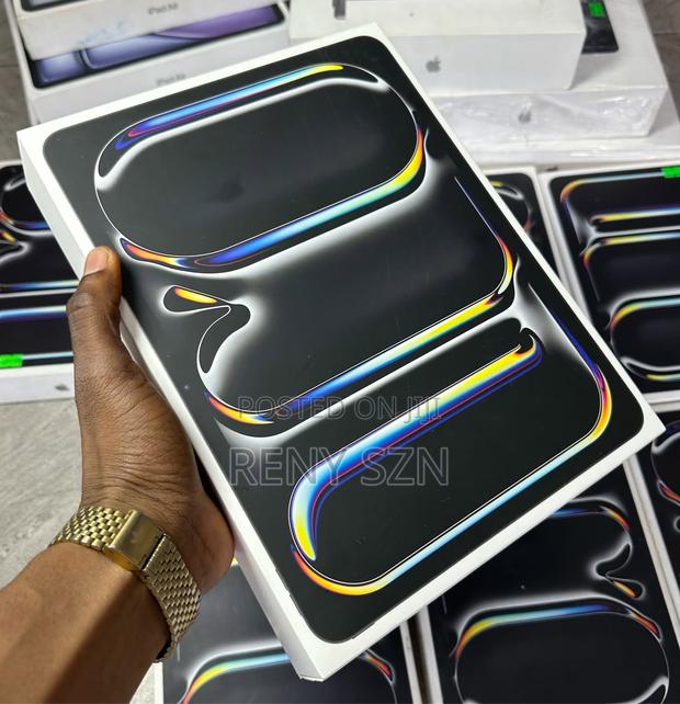 New Apple iPad Pro 11 (2024) 256 GB Black · Photo 1