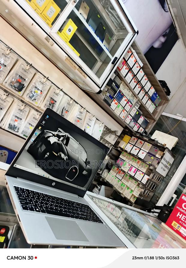 Laptop HP 8GB Intel Core I5 SSD 256GB · Photo 1