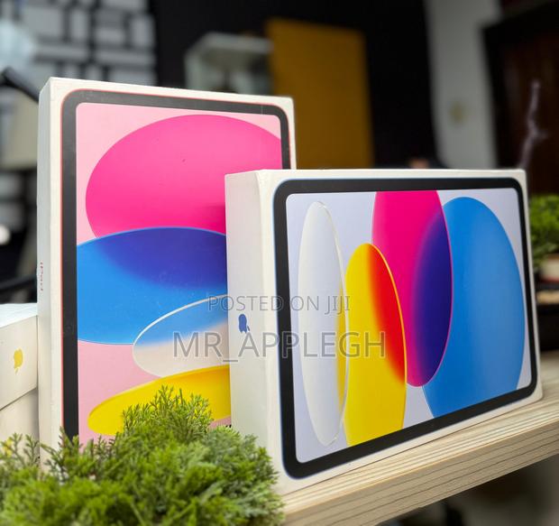 New Apple iPad (2025) 128 GB Pink · Photo 1