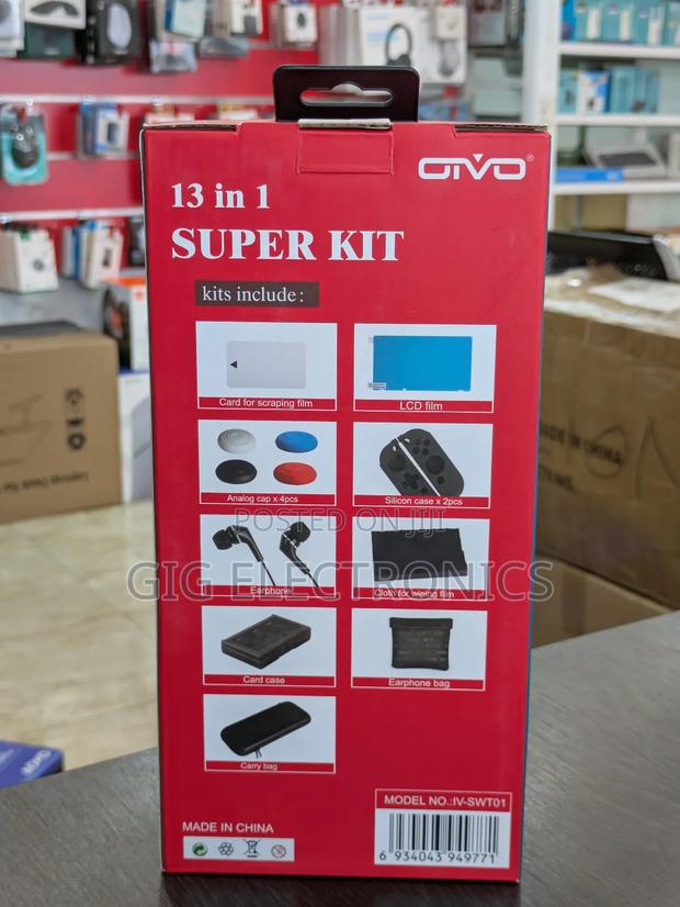 Nintendo Switch Case 13 in 1 · Photo 3