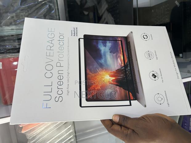 Macbook Screen Protector · Photo 3