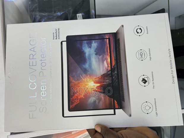 Macbook Screen Protector · Photo 4