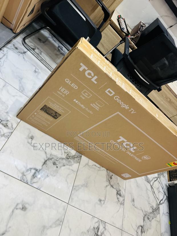 50”Qled Smart TCL Television · Photo 2