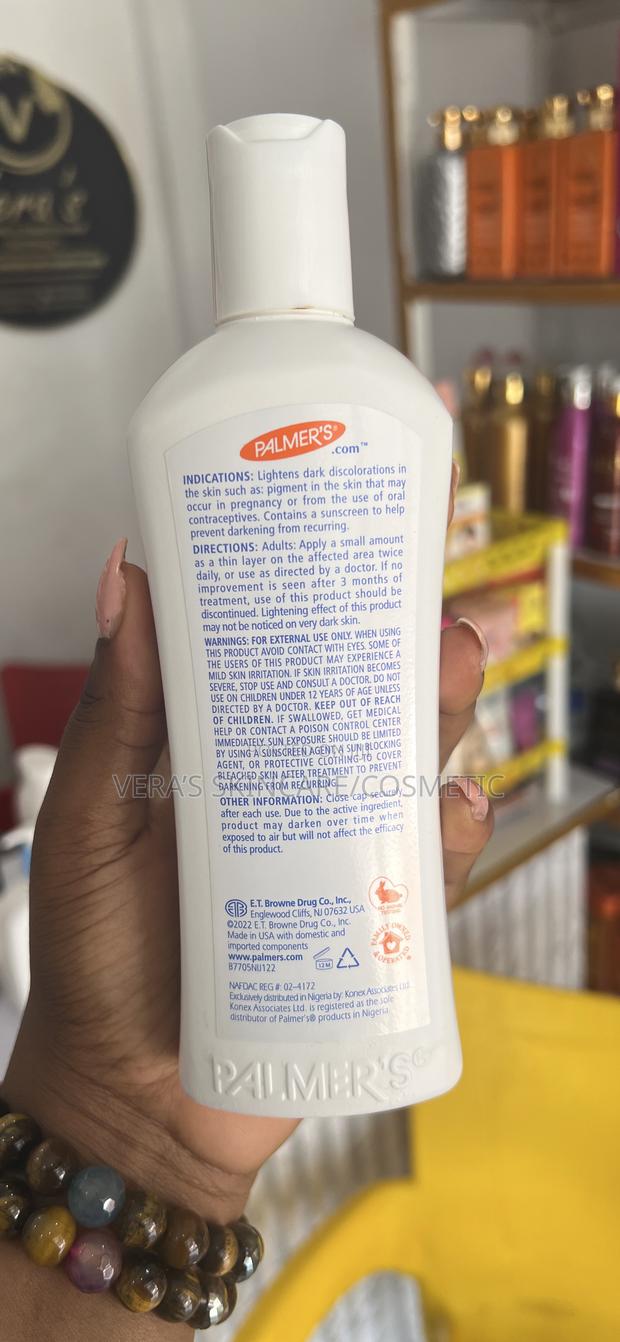 Palmers Fade Milk Body Lotion · Photo 4