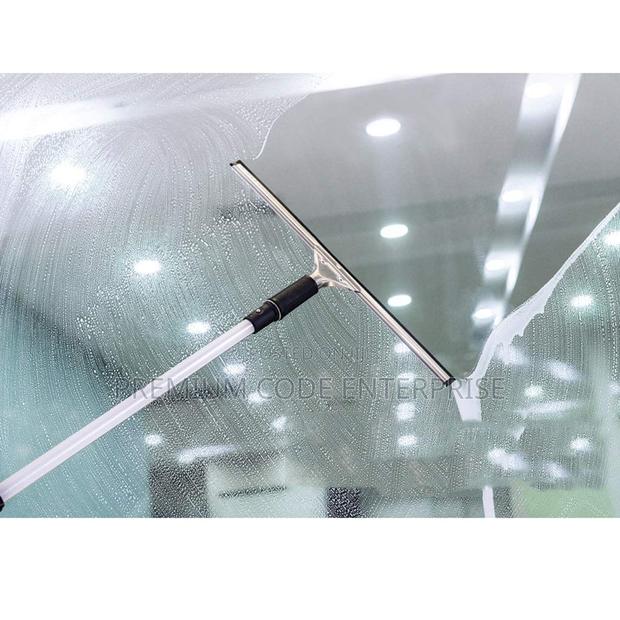 Glass Squeegee With Adjustable Stainless Steel Handle · Photo 2