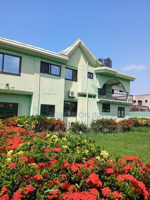 8bdrm Mansion in Walako Estate, Gbawe for rent · Photo 1