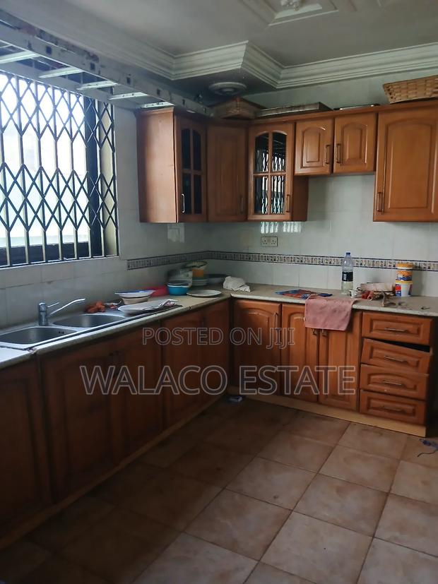 8bdrm Mansion in Walako Estate, Gbawe for rent · Photo 8