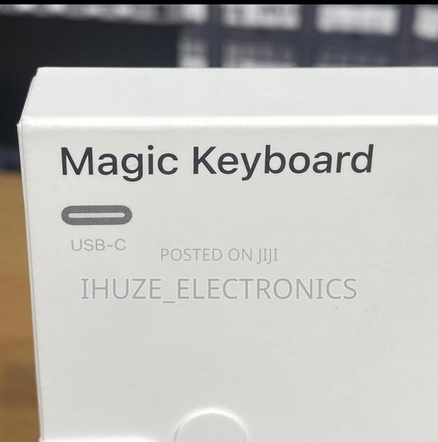 Latest Magic Keyboard (USB–C) - Us English · Photo 4