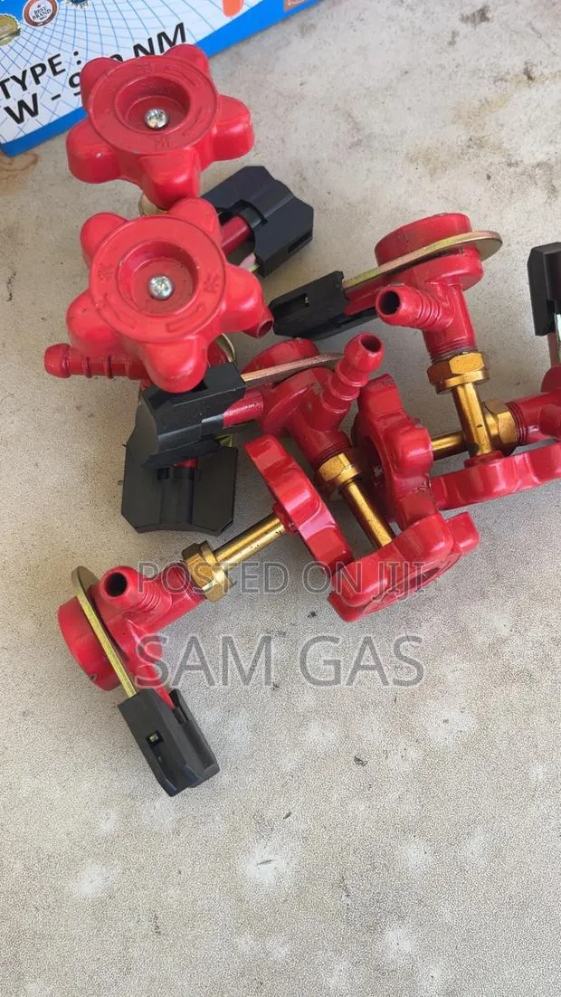 High Pressure Gas Regulators ( Pipe ) · Photo 1