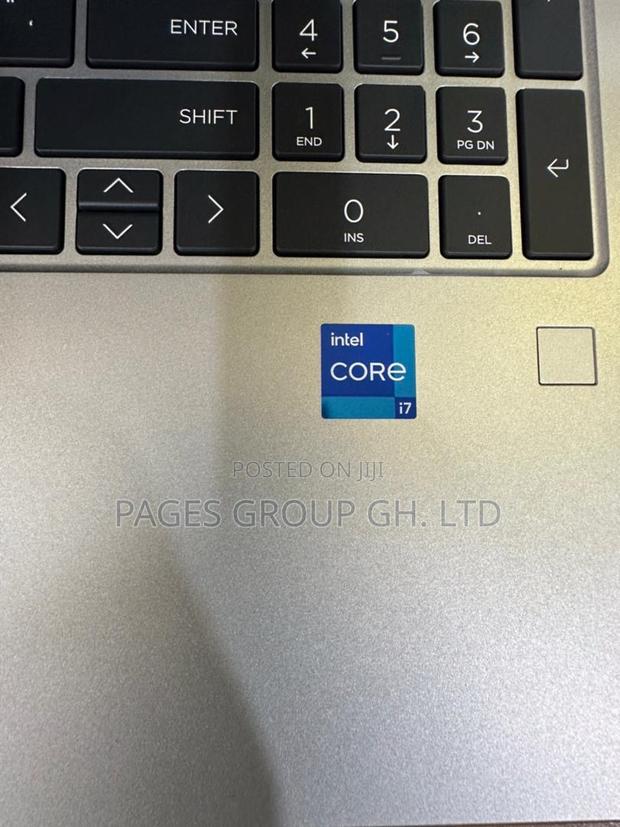 New Laptop HP 250 G10 8GB Intel Core I7 SSD 512GB · Photo 6