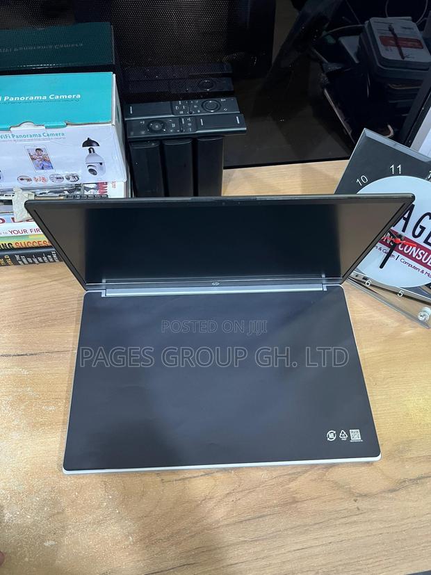 New Laptop HP 250 G10 8GB Intel Core I7 SSD 512GB · Photo 4
