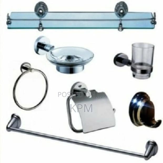 7 in 1 Bathroom Accessories · Photo 1