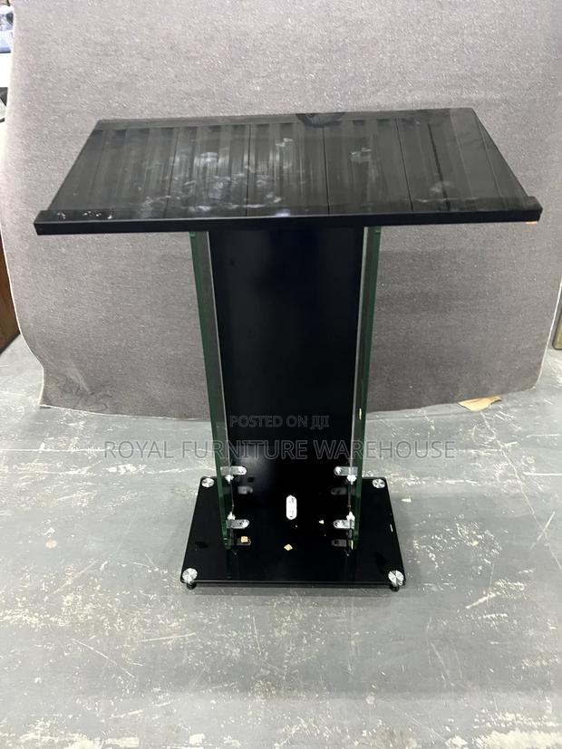 Classic Tempered Glass Preaching Pulpit for Church · Photo 1