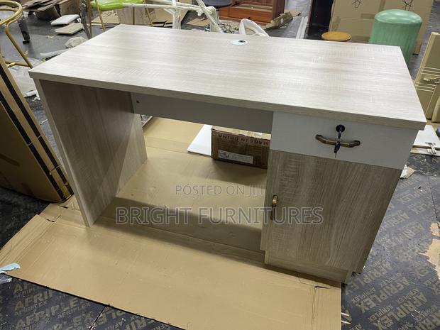 Office Desk (Office Table) · Photo 1