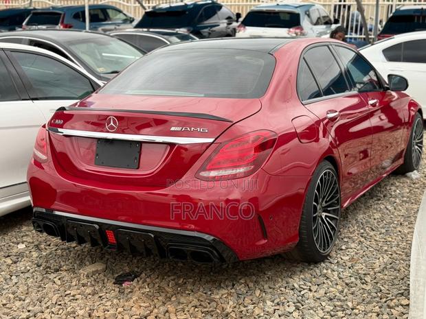 Mercedes-Benz C300 Sport 4Matic Sedan AWD (2.0L 4cyl 7A) 2017 Red · Photo 3