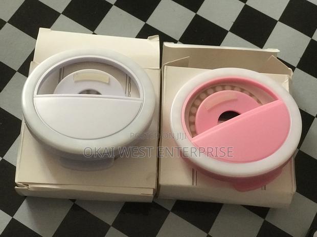Portable Selfie Ring Light · Photo 2