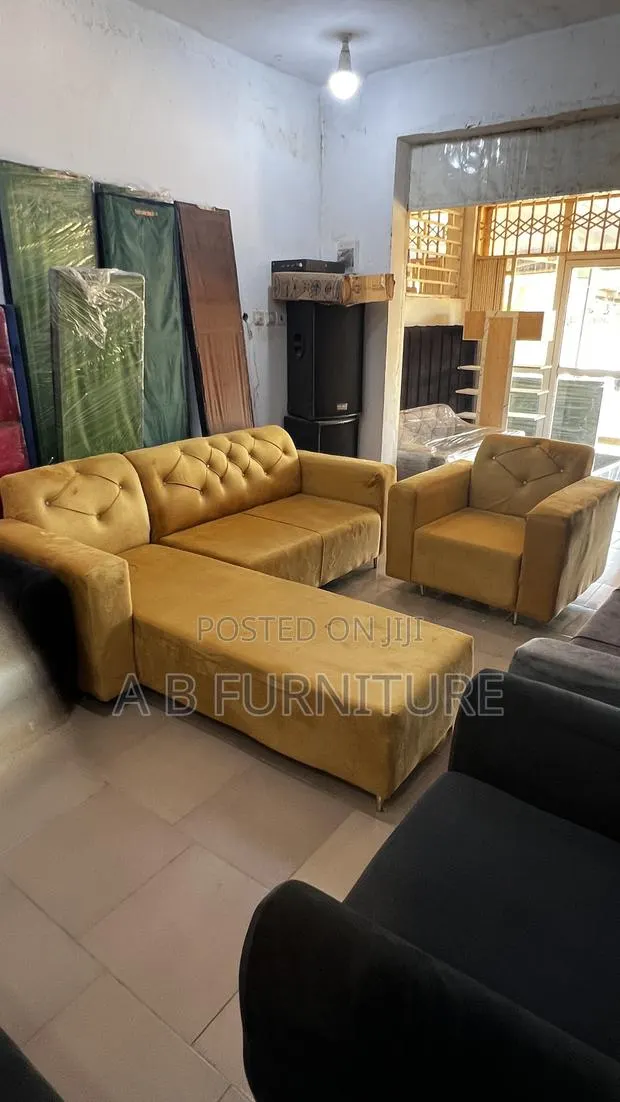 L Shap Sofa Set · Photo 1