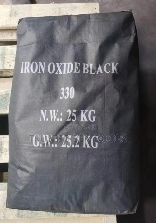 Black Color Pigment Iron Oxide 25kg Bag · Photo 1