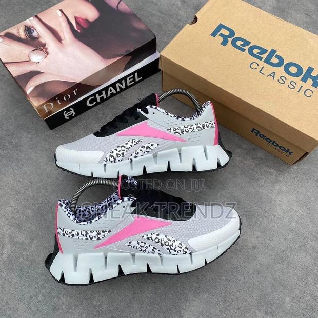 Reebok Classic Ladies · Photo 2