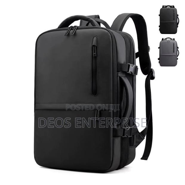 Omaska 17 Inch Laptop Waterproof Usb Port · Photo 2