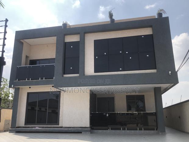 4bdrm Duplex in New Legon for sale