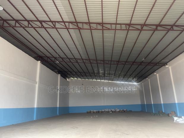 800 SQM Warehouse at Spintex for Rent · Photo 3