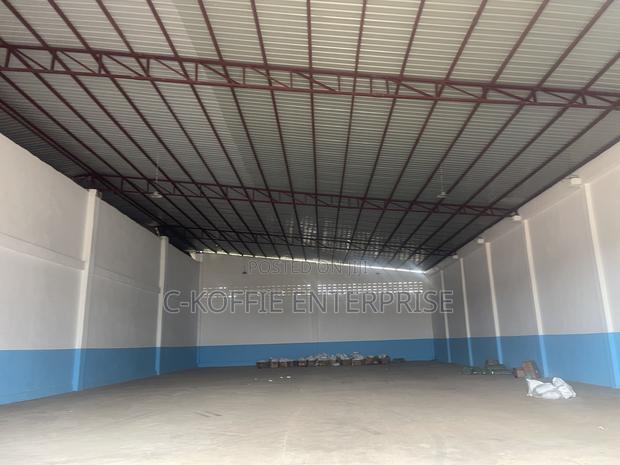 800 SQM Warehouse at Spintex for Rent · Photo 2