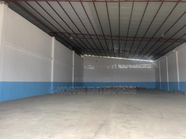 800 SQM Warehouse at Spintex for Rent · Photo 6