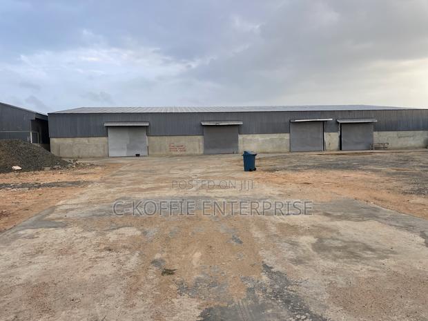 1000 SQM Warehouse at Tema for Rent · Photo 1