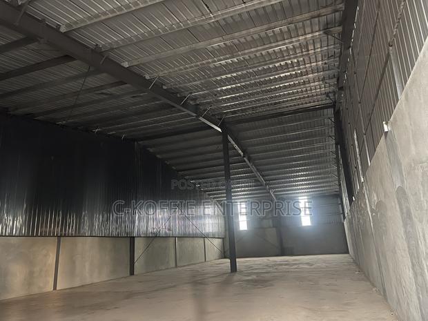 1000 SQM Warehouse at Tema for Rent · Photo 2