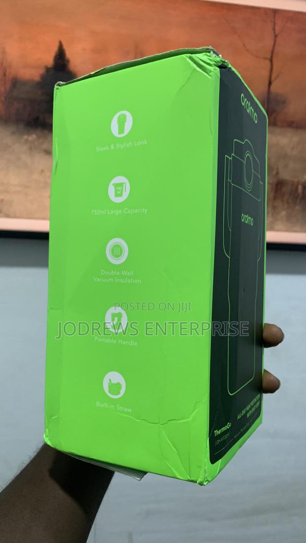 Oraimo Thermogo 750ml Stainless Steel Vacuum Thermos Cup · Photo 4