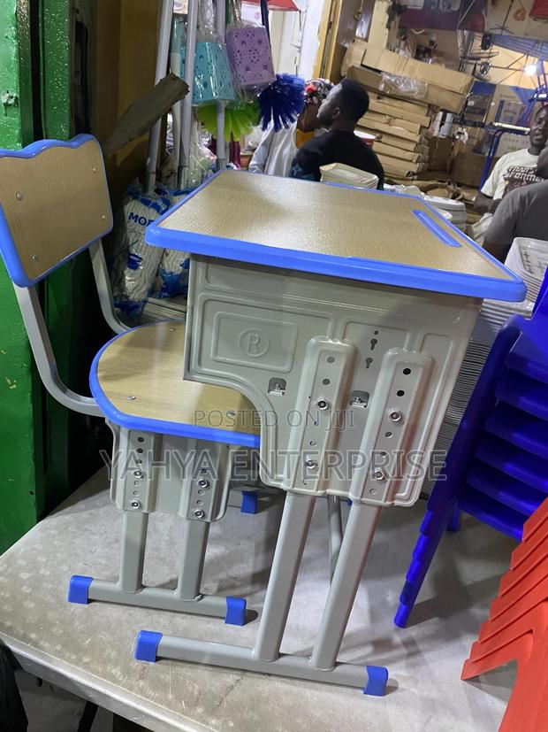 Metal Desk Double Leg · Photo 1
