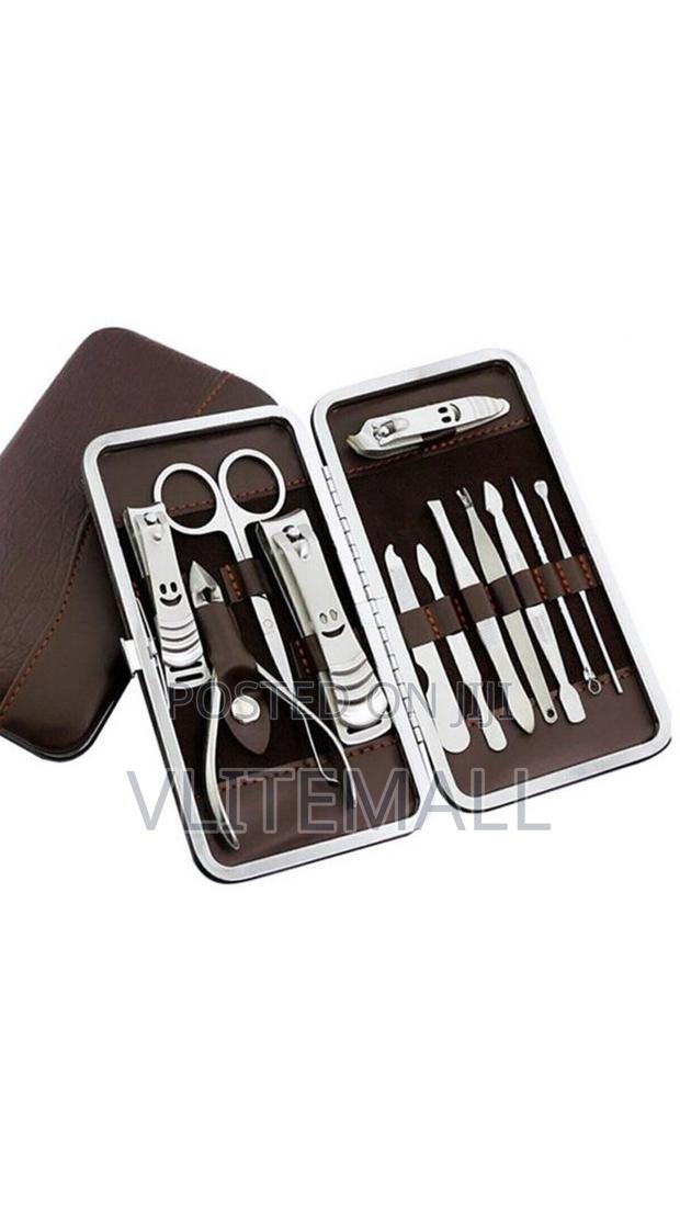 12pc Manicure Pedicure Care Set · Photo 2