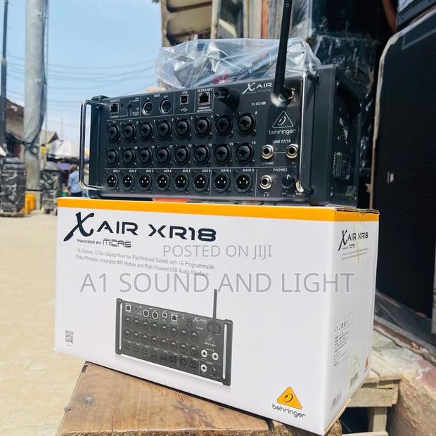 Behringer Xr18 Wireless Digital Mixer · Photo 1