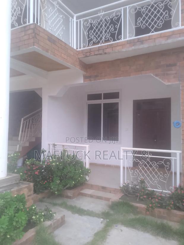 2bdrm Apartment in Lakeside Estate for rent · Photo 2