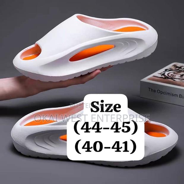 Special Slippers · Photo 4