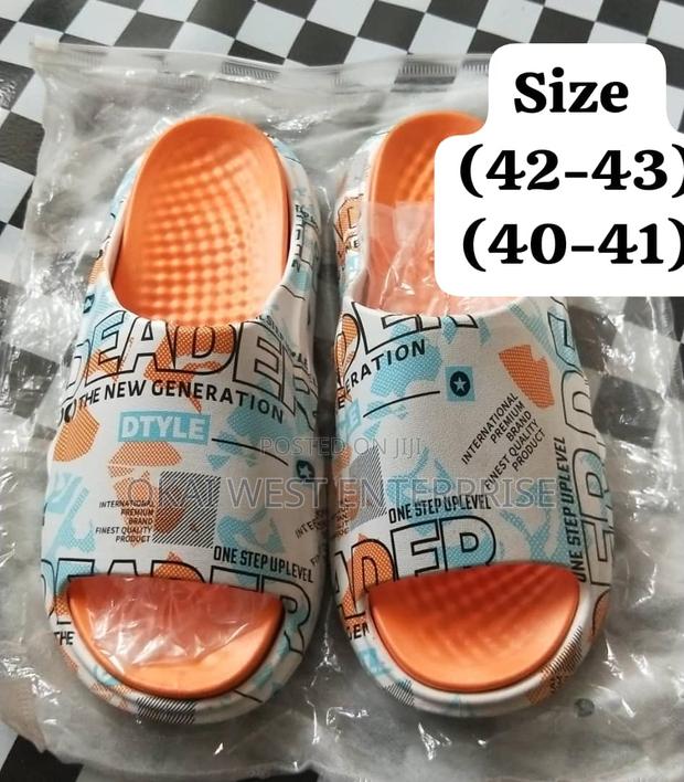 Special Slippers · Photo 1
