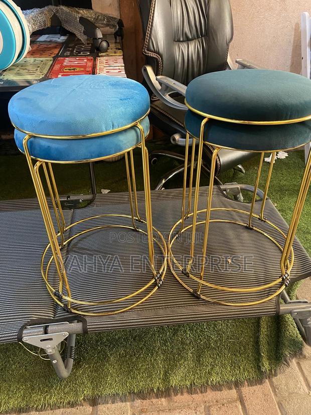 Stool Chair · Photo 1