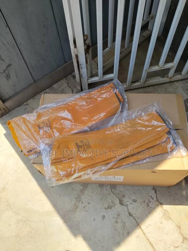 Leather Welding Sleeves (High Quality). · Photo 1